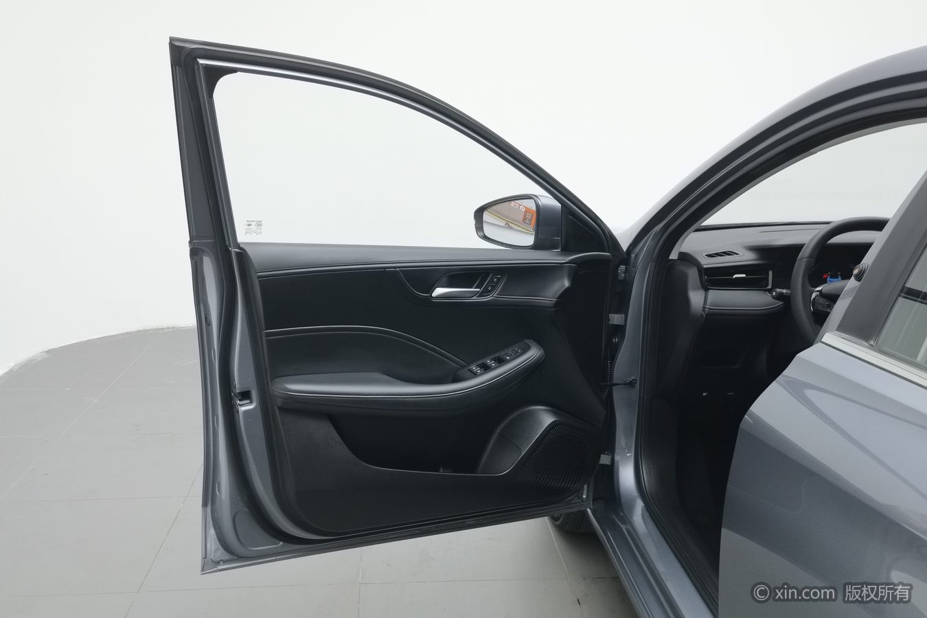 Roewe i5 2024 #8 Roewe i5 2024 car image #8