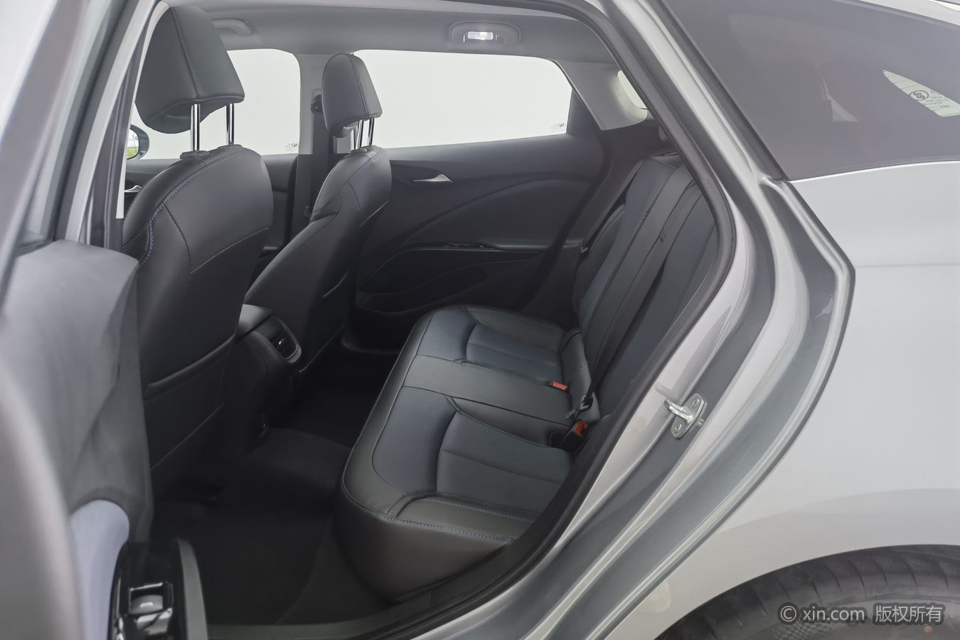 2022 #16 2022 car image #16