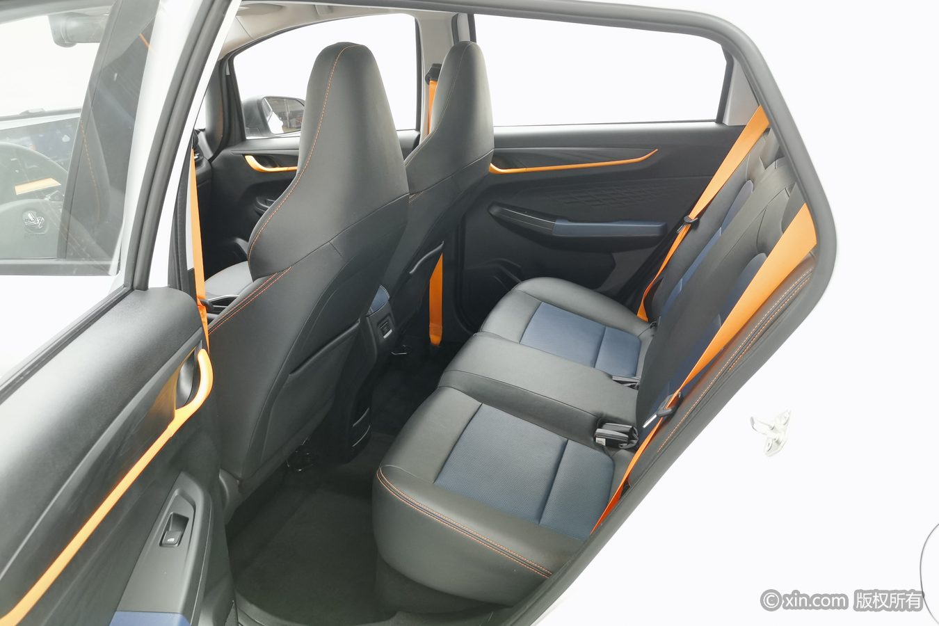 Livan X3 PRO 2023 #16 Livan X3 PRO 2023 car image #16
