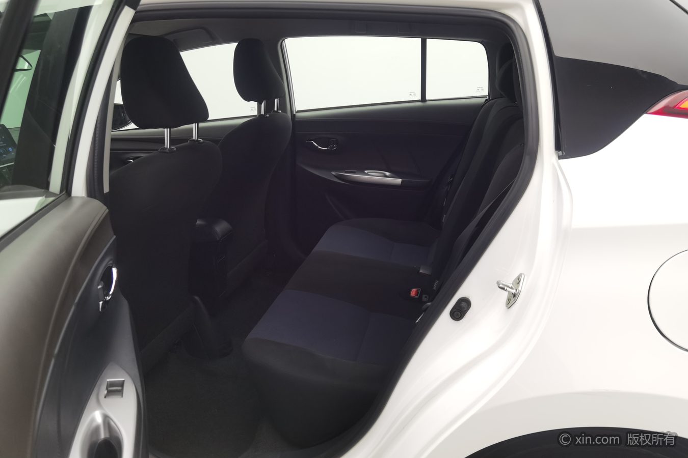 Toyota Yaris L Zhixuan 2016 изображение автомобиля #16