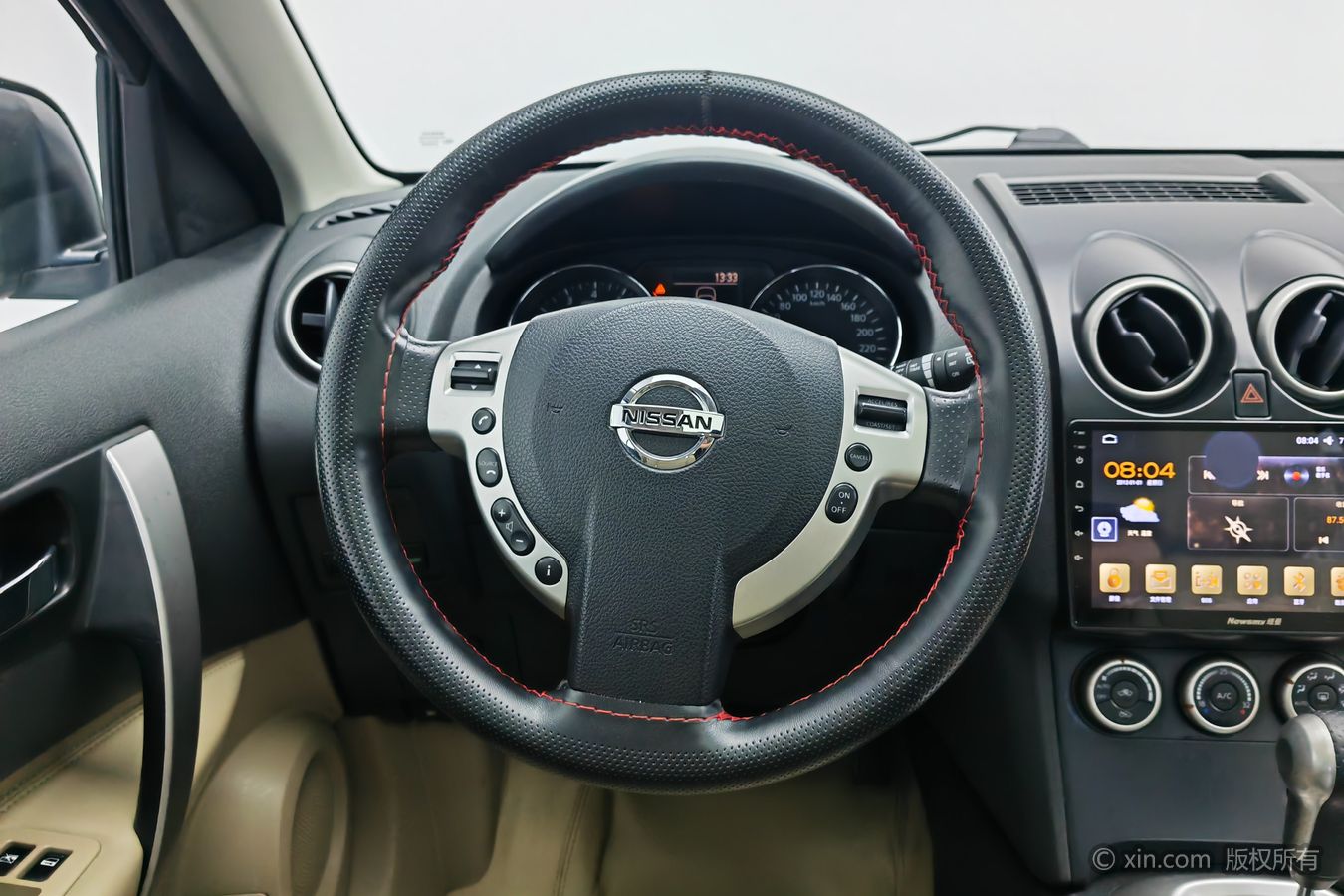 Nissan Qashqai 2013 car image #11