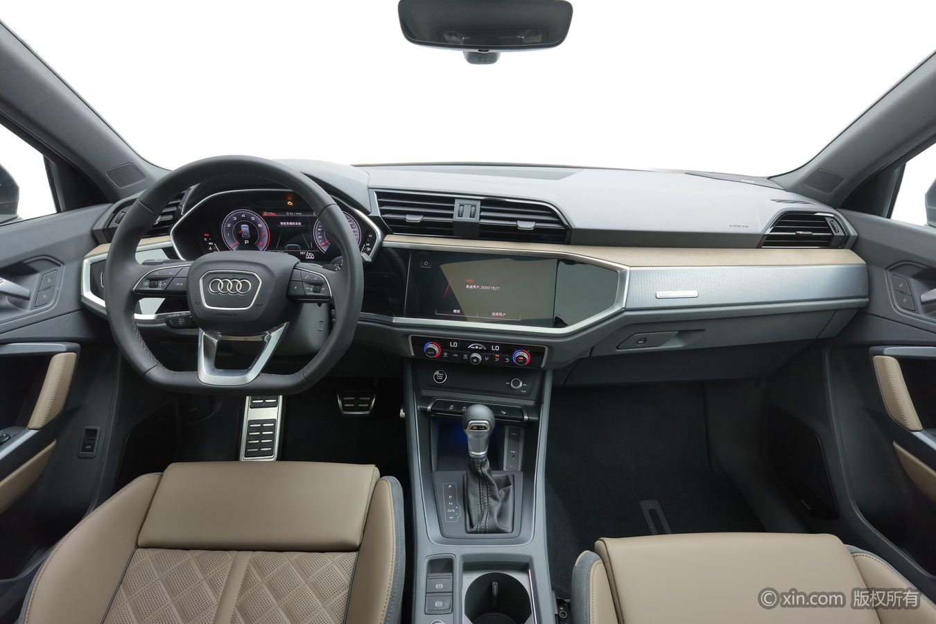 Audi Q3 2025 #12 Audi Q3 2025 car image #12