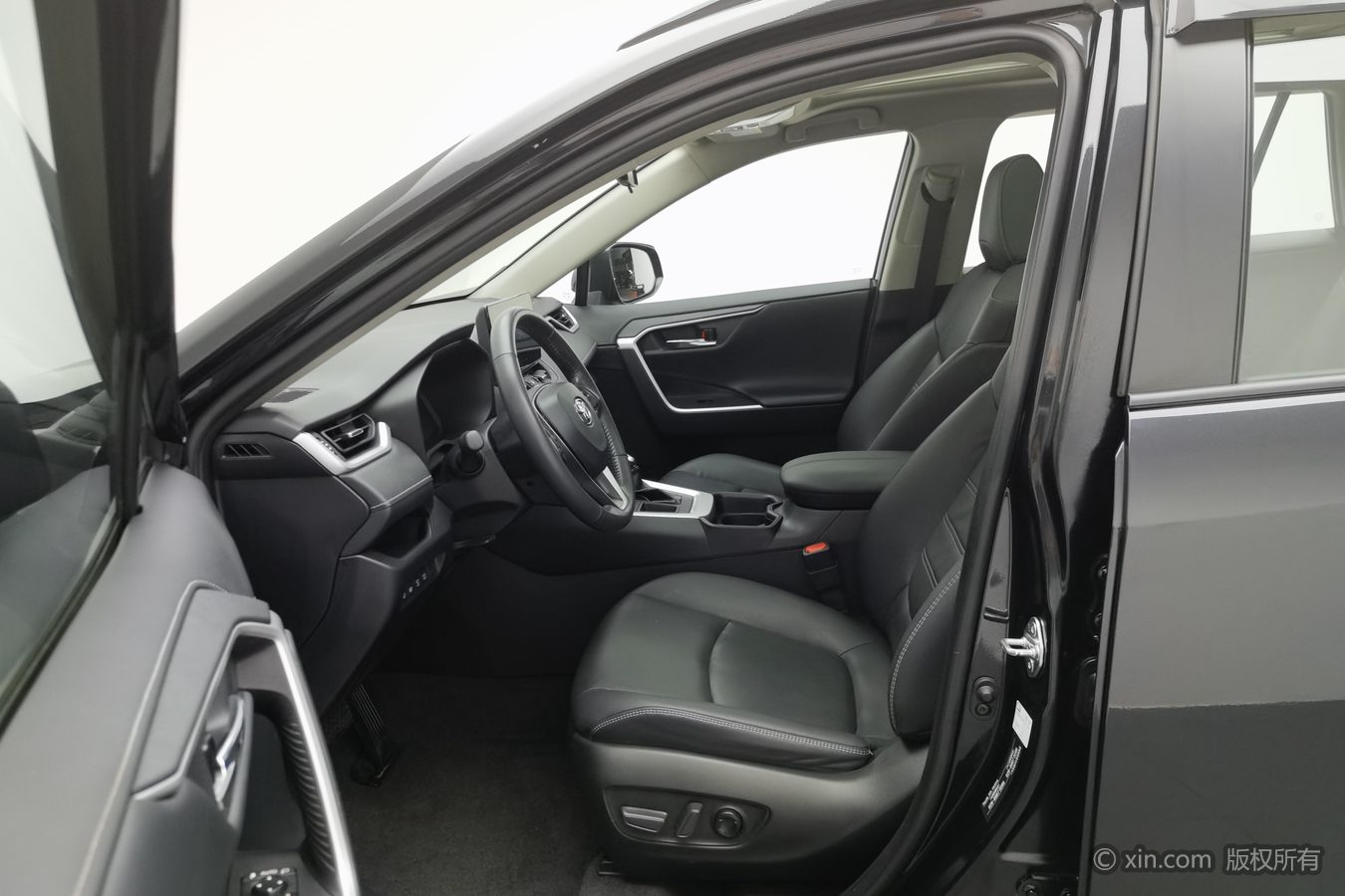 Toyota RAV4 2023 immagine di auto #10