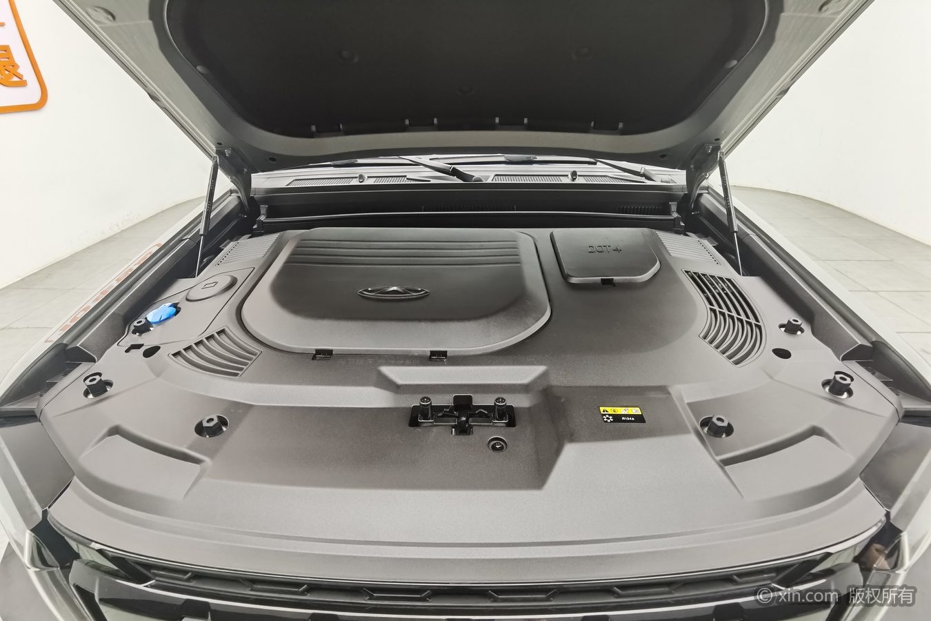 Jetour Traveller 2024 car image #18