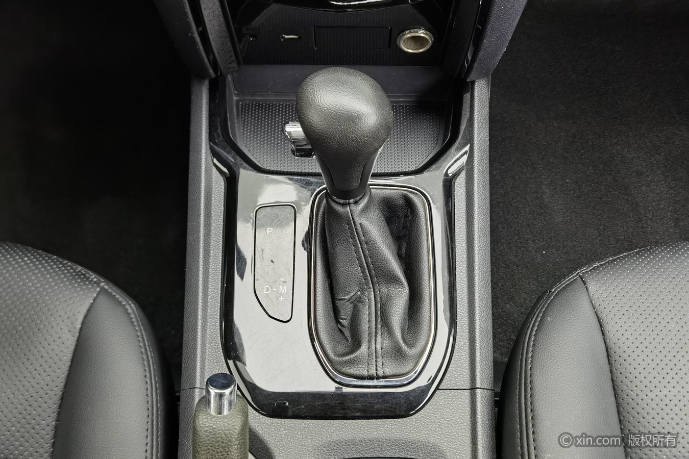 2018 #14 2018 car image #14
