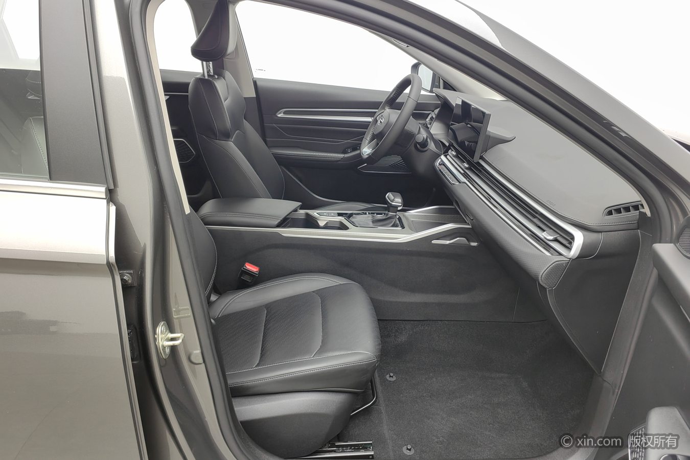 GEELY Emgrand 2023 #24 GEELY Emgrand 2023 car image #24