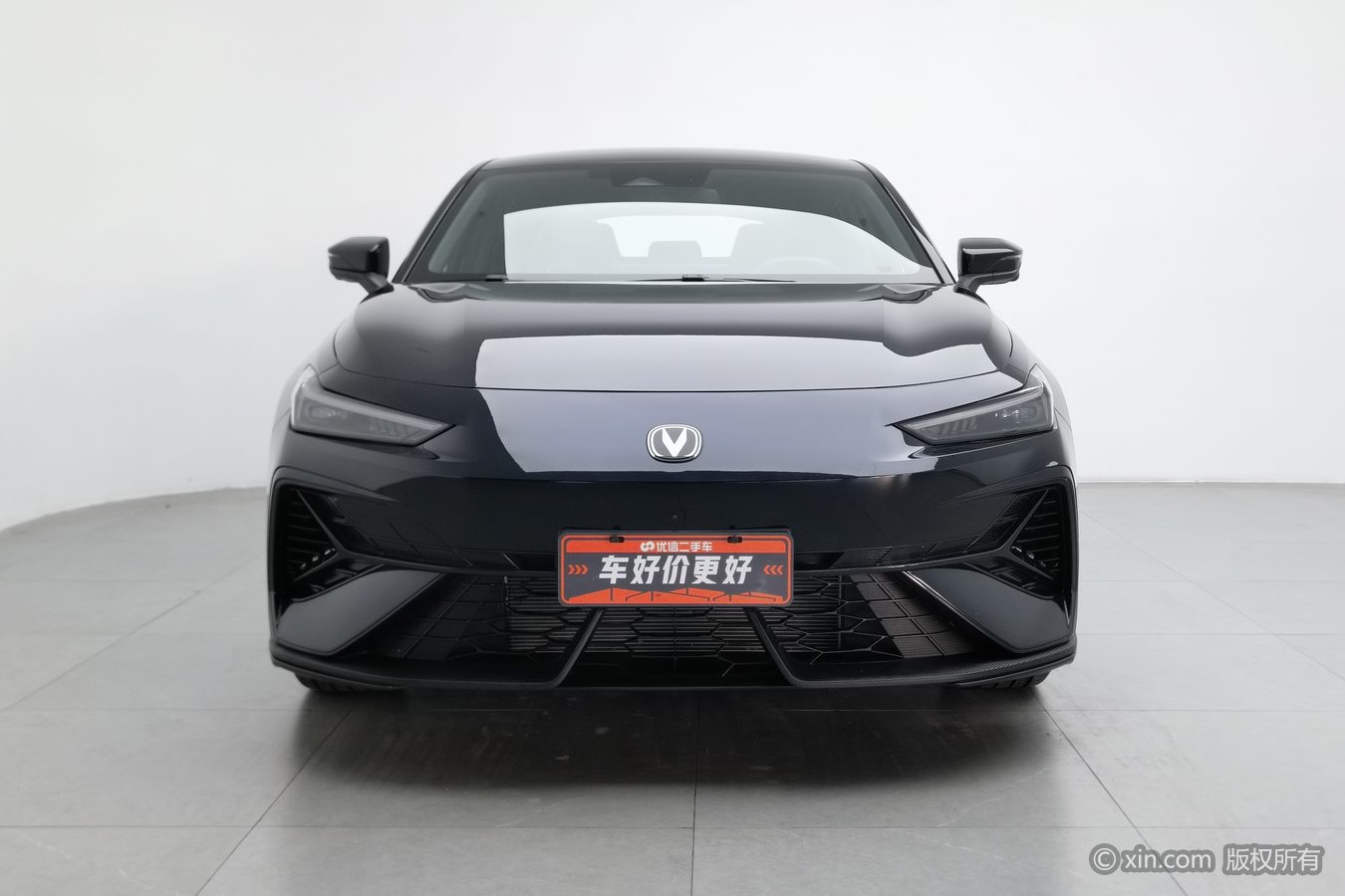 Changan UNI-V 2026 #4 Changan UNI-V 2026 car image #4