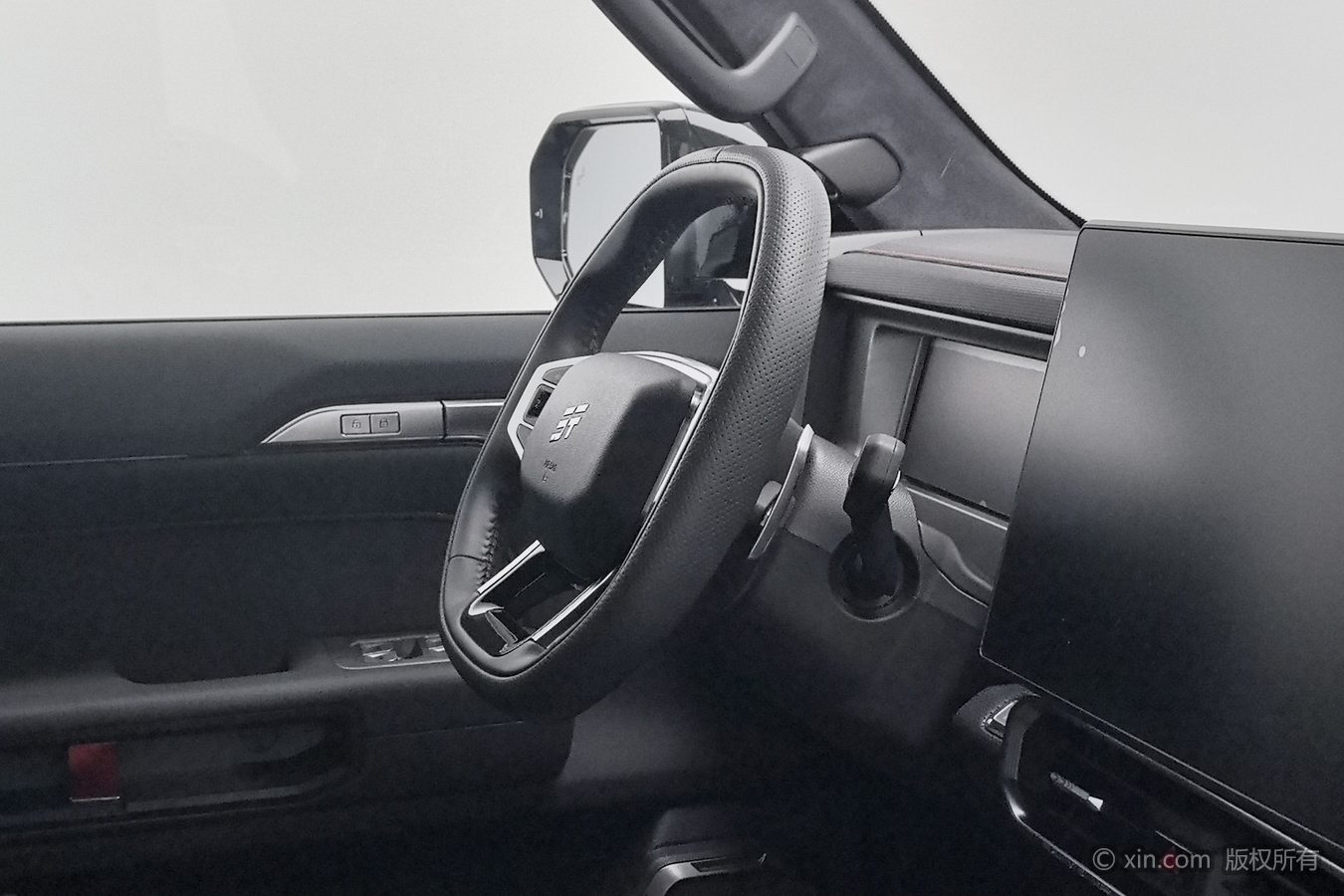 Jetour Traveller 2024 car image #23