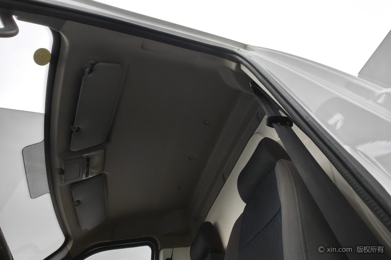 2025 car image #15