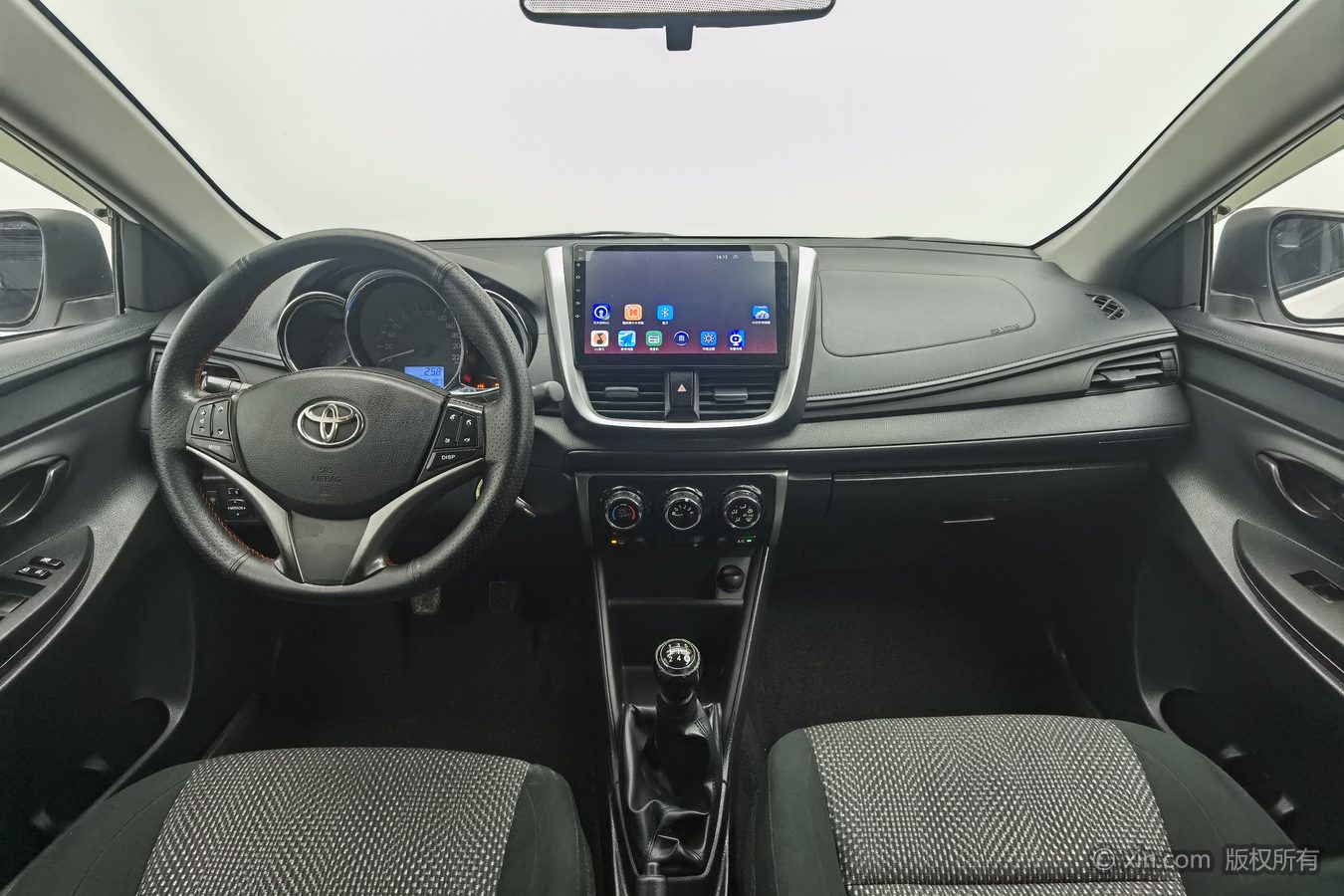 Toyota Vios 2018 car image #12