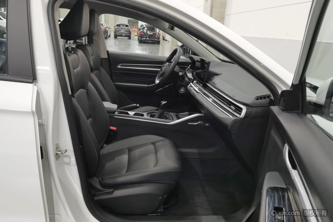GEELY Emgrand 2023 car image #24