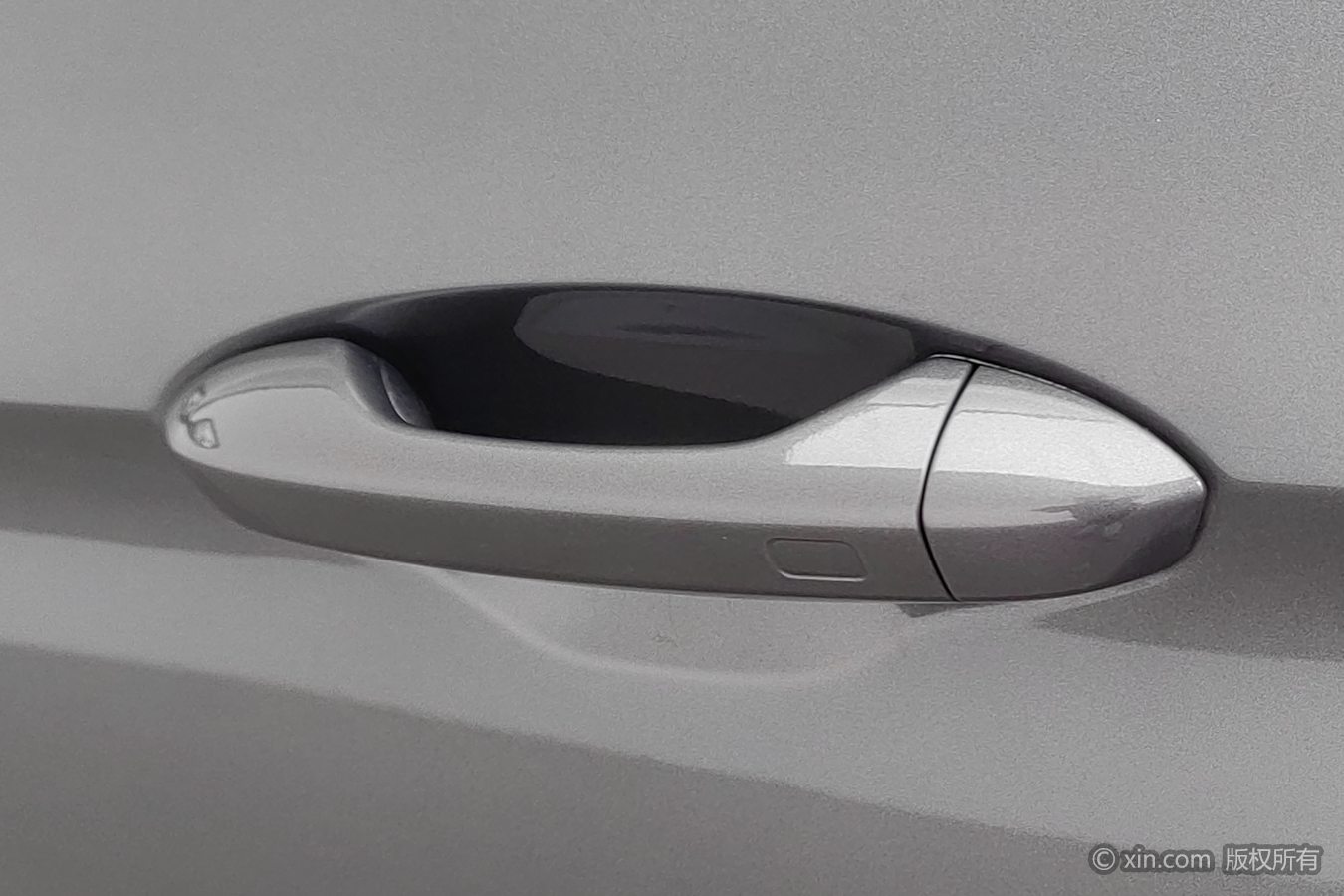 GEELY Binray 2024 car image #19