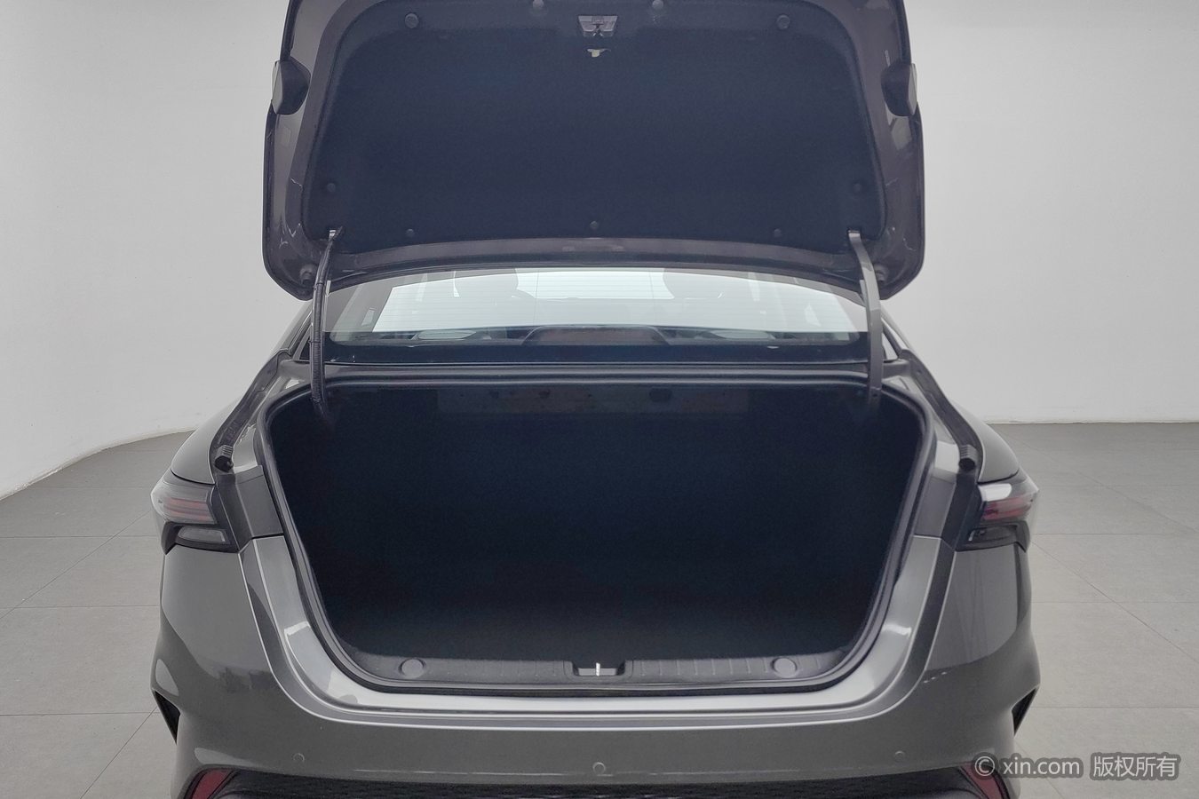 GEELY Binray 2024 car image #17