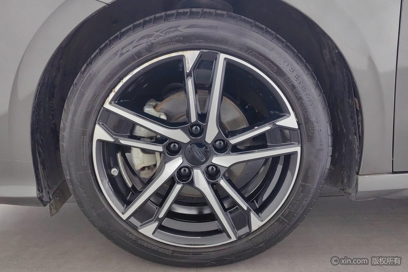 GEELY Binray 2024 car image #7