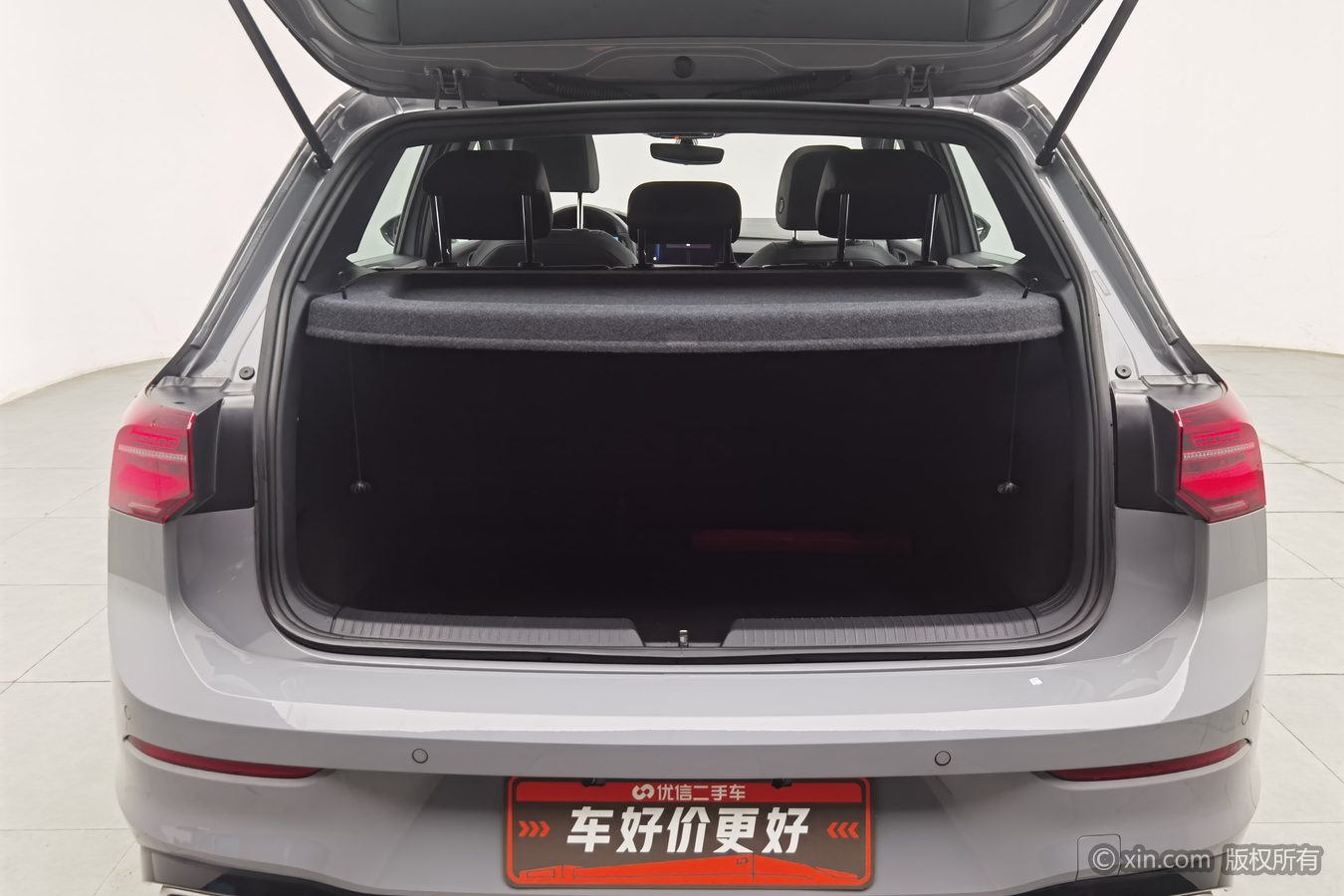 Volkswagen Golf 2024 car image #17