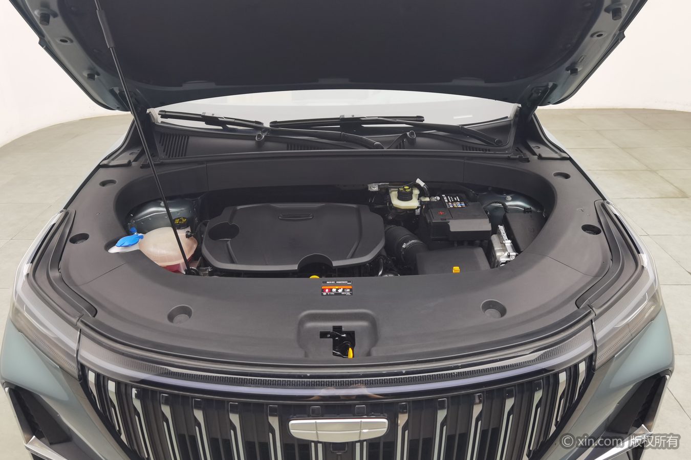 GEELY Boyue L 2025 car image #18