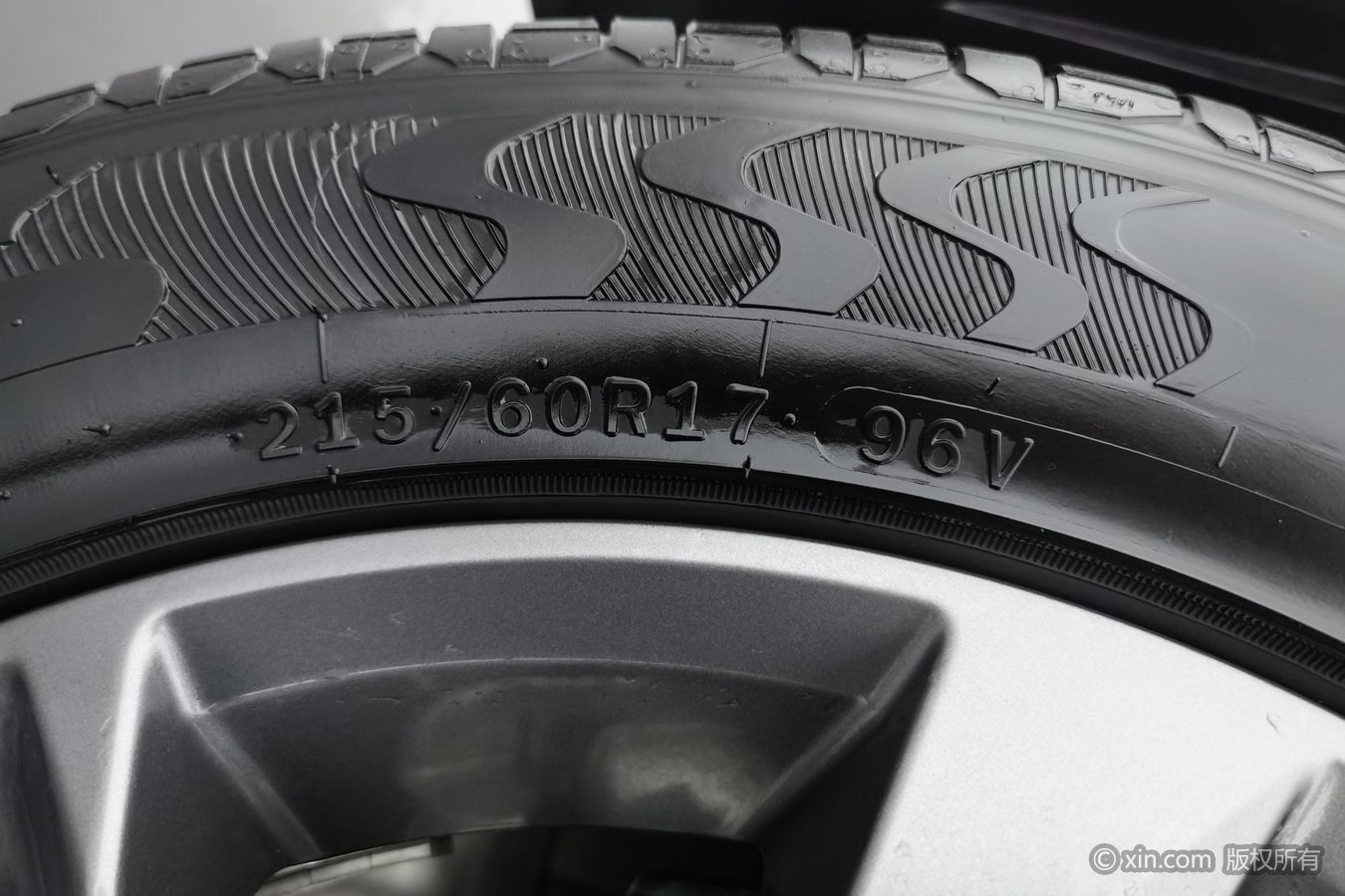 GEELY Coolray 2024 #25 GEELY Coolray 2024 car image #25