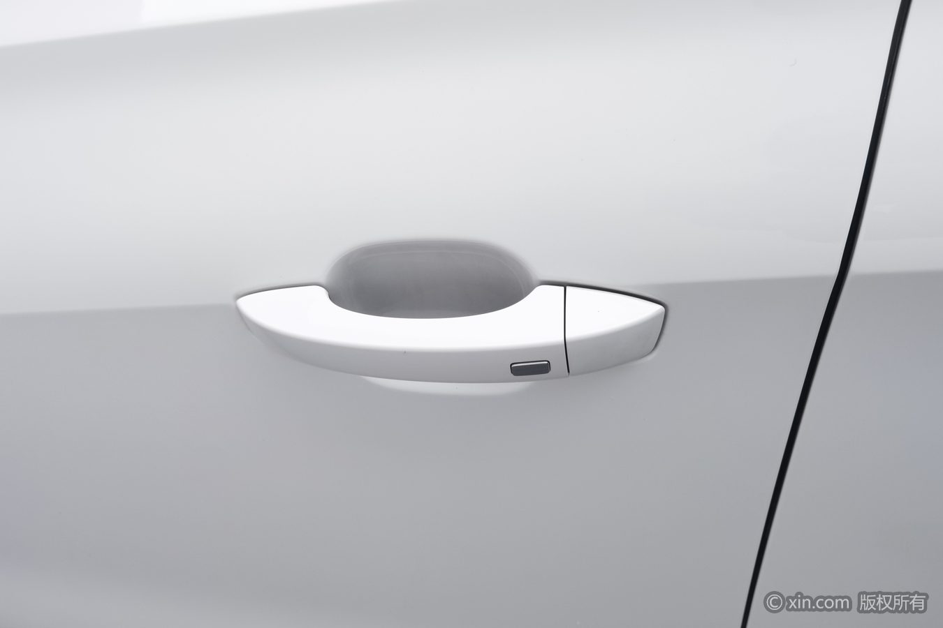 Roewe i5 2025 car image #19