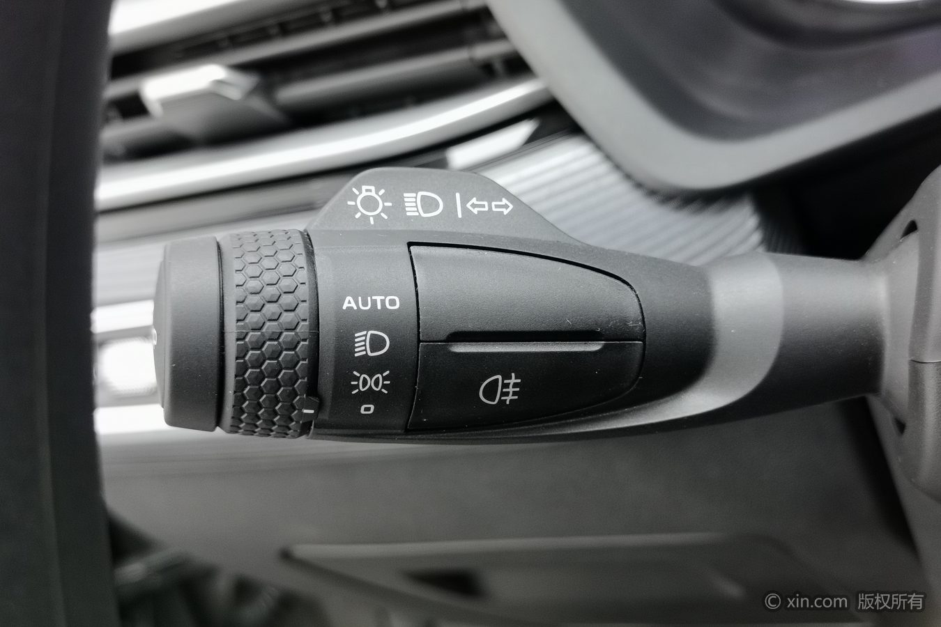 GEELY Emgrand 2023 car image #22