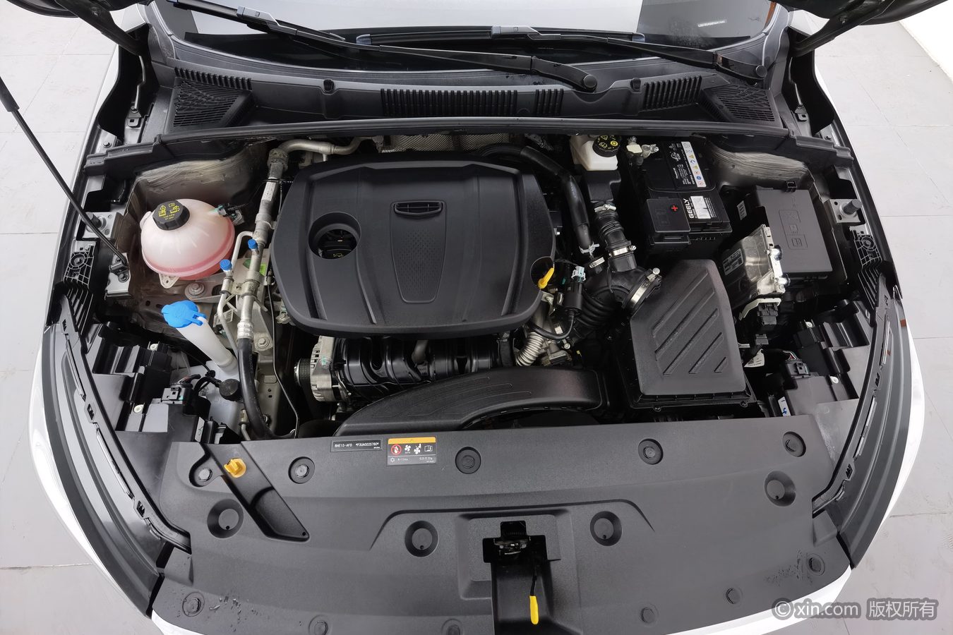 GEELY Emgrand 2023 car image #18