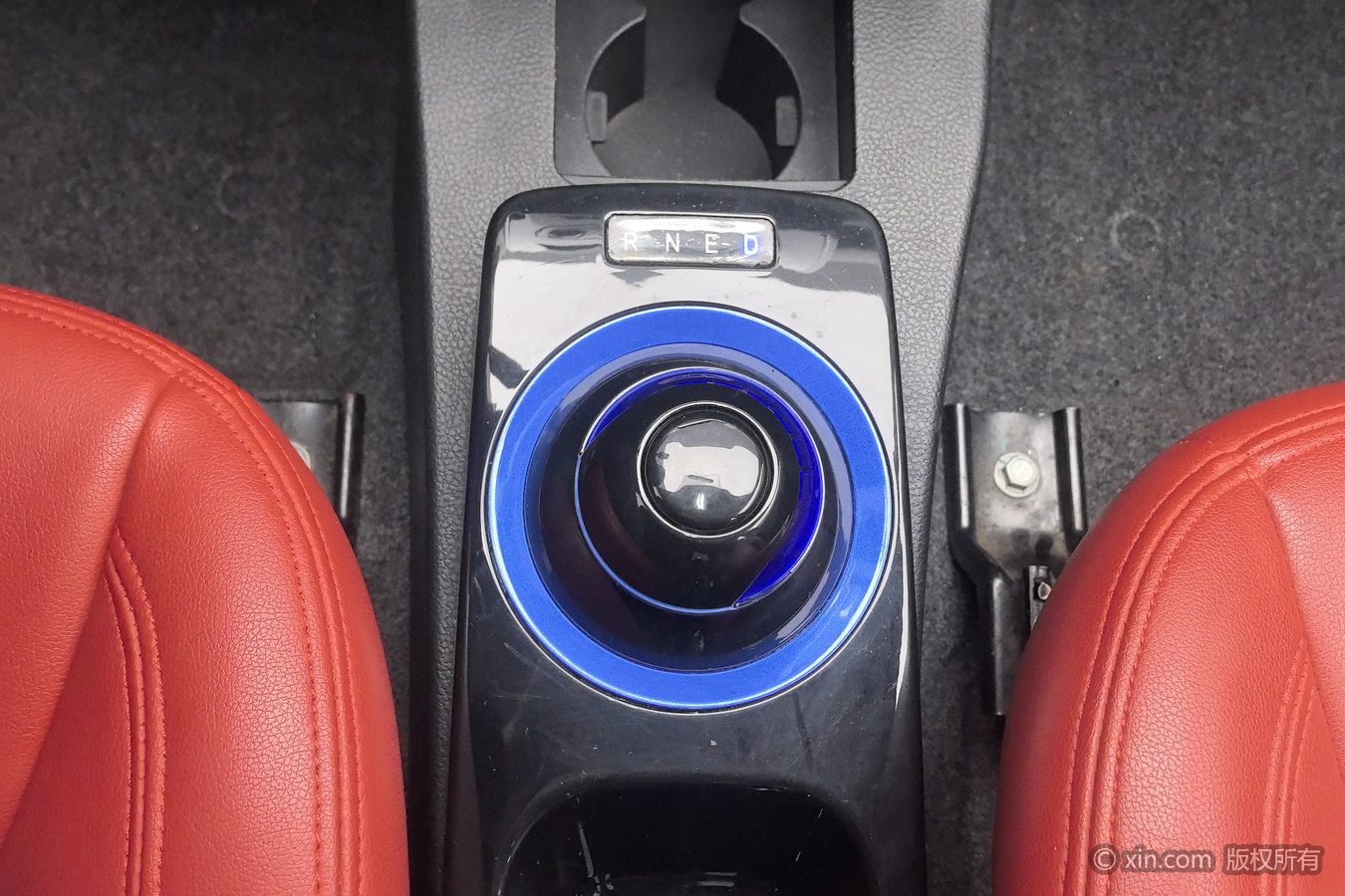 2019 #14 2019 car image #14