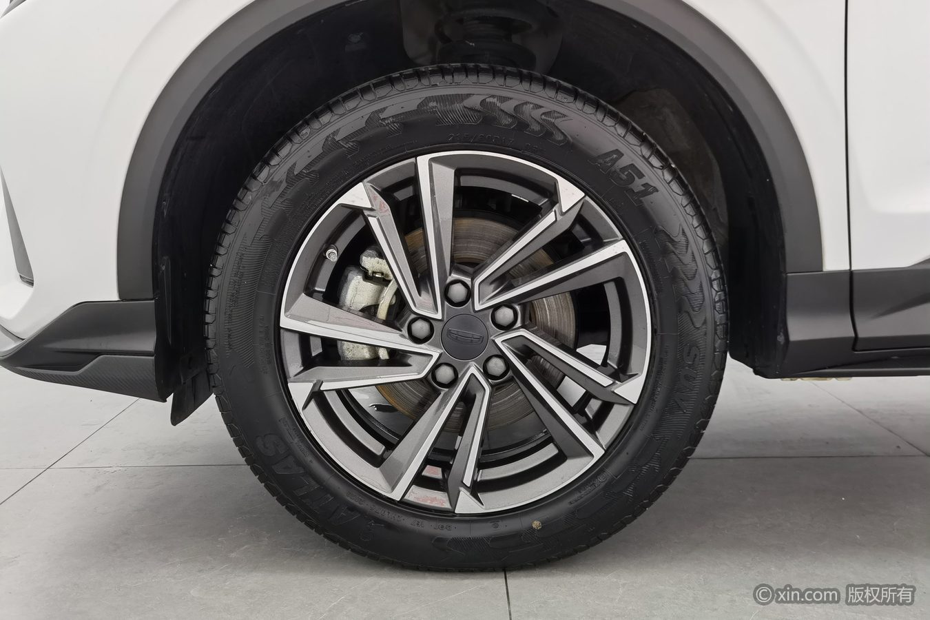 GEELY Coolray 2023 car image #7