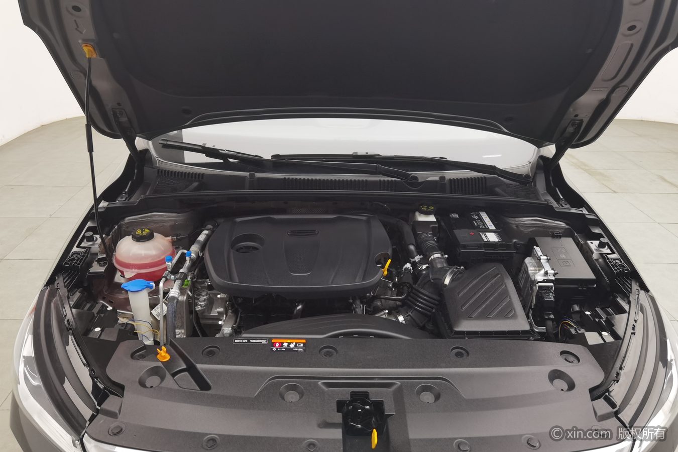 GEELY Emgrand 2025 car image #18
