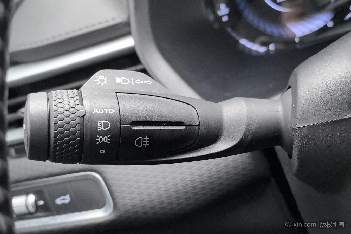 GEELY Emgrand 2023 car image #22