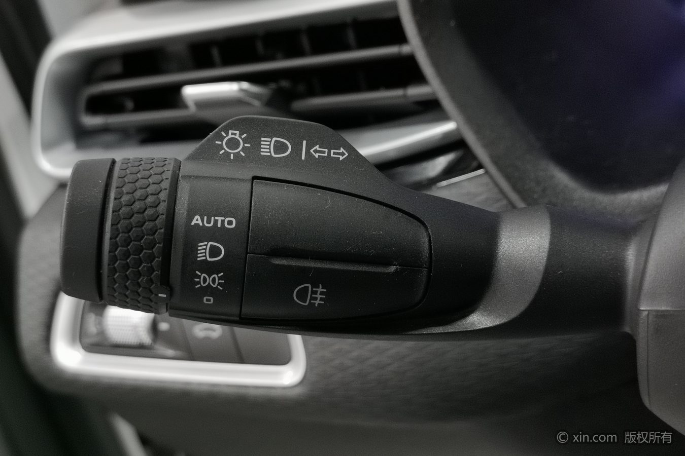 GEELY Emgrand 2023 #22 GEELY Emgrand 2023 car image #22
