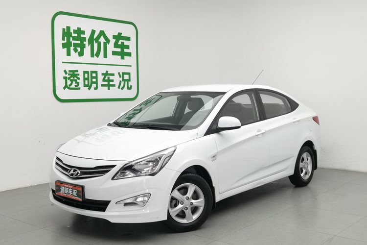 Hyundai Reina 2017 car image 