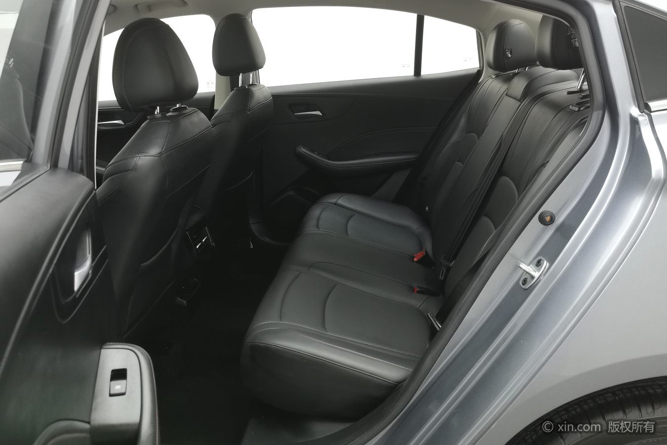 Roewe i5 2024 #16 Roewe i5 2024 car image #16