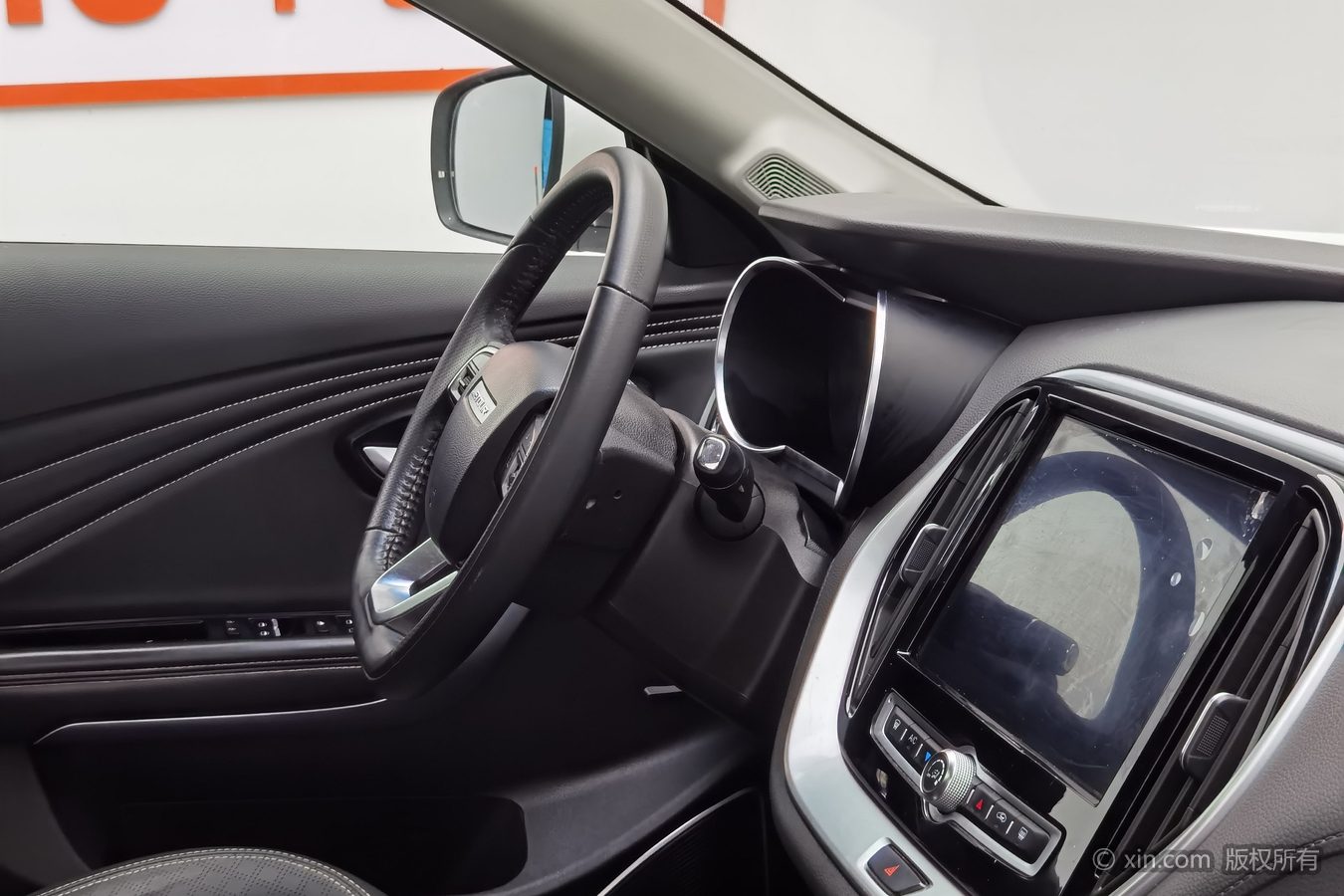 Jetour X70 2019 car image #23