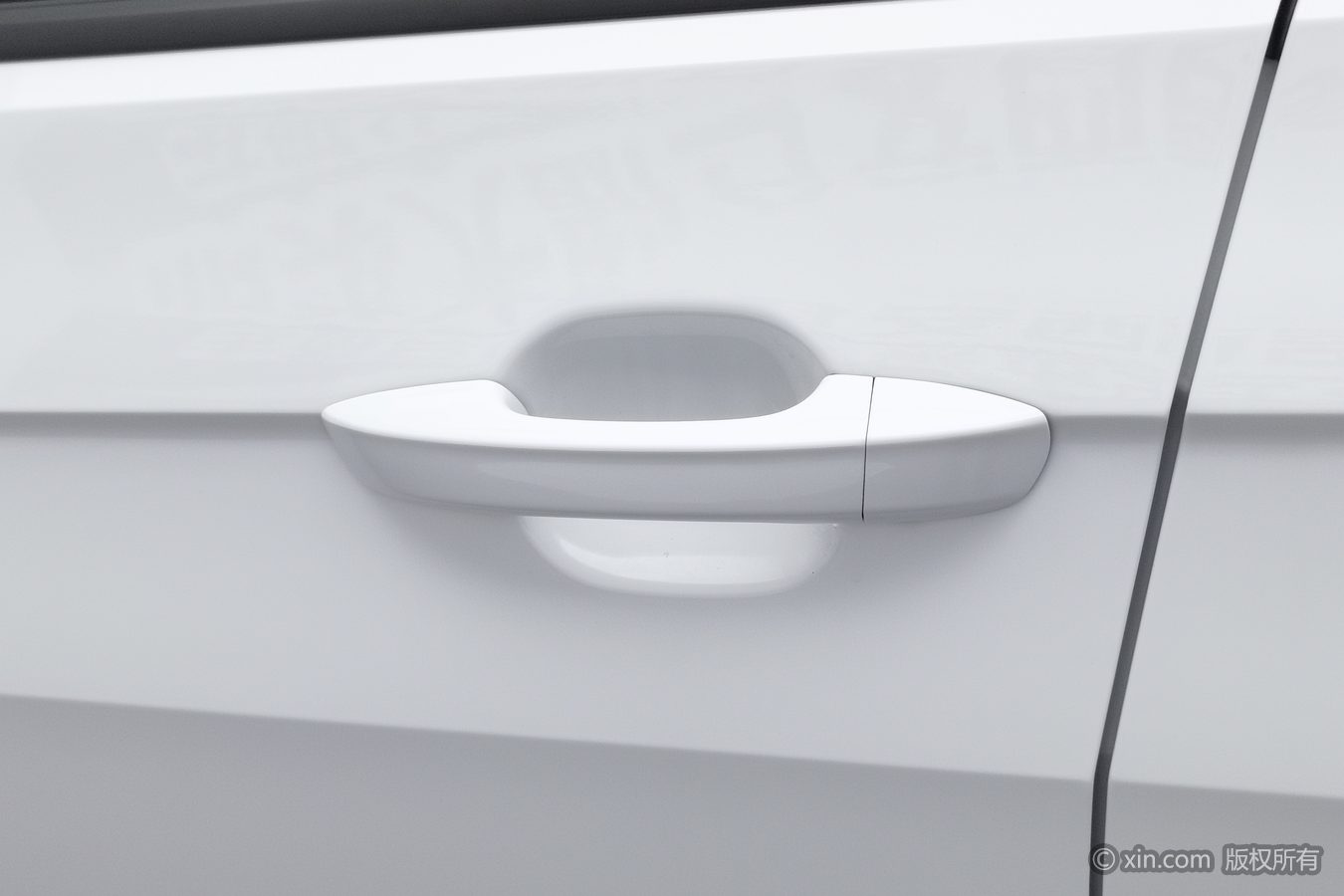 Volkswagen Tharu 2025 car image #19