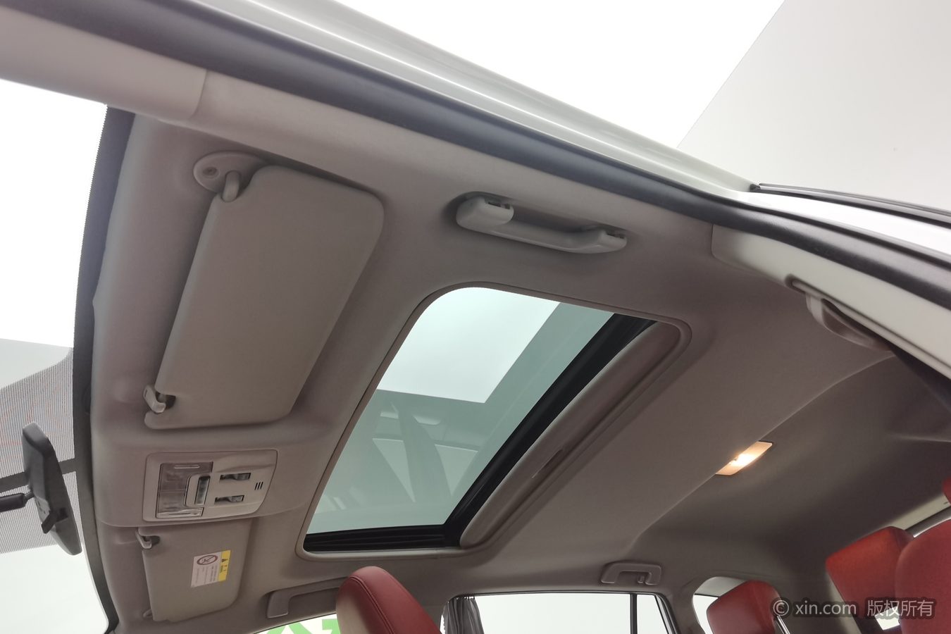 Toyota RAV4 2019 #15 Toyota RAV4 2019 car image #15