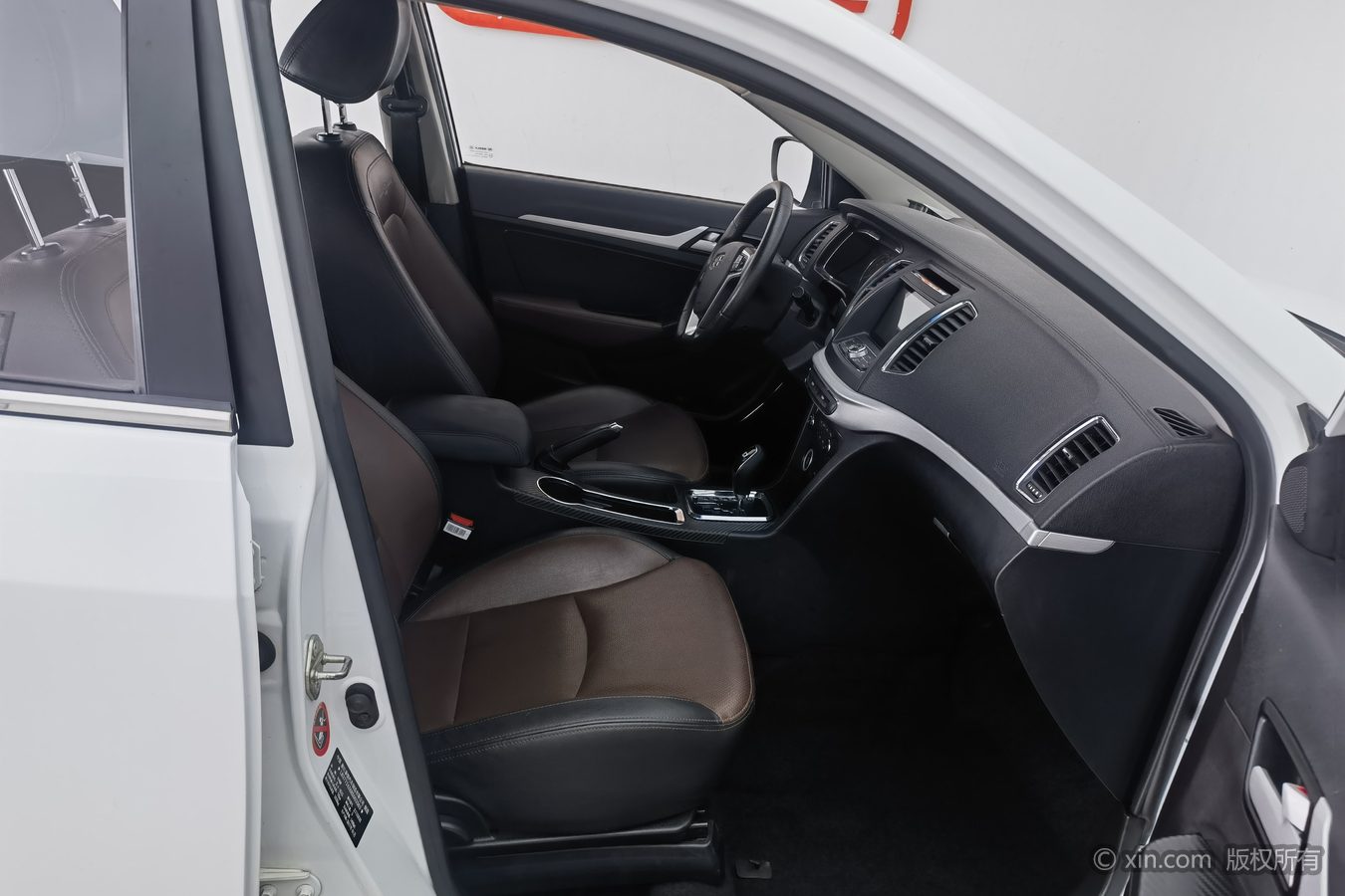 GEELY Vision 2017 car image #24