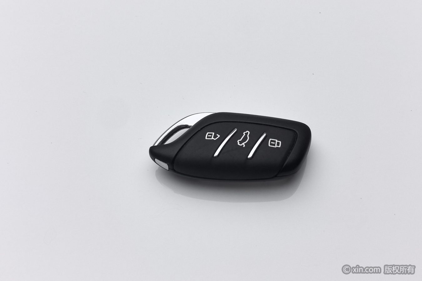 Roewe i5 2025 car image #20
