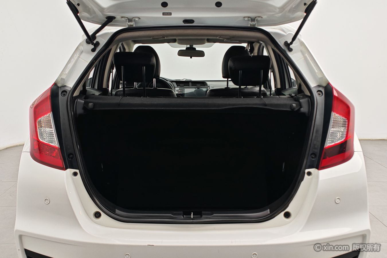 Honda Fit 2018 #17 Honda Fit 2018 car image #17