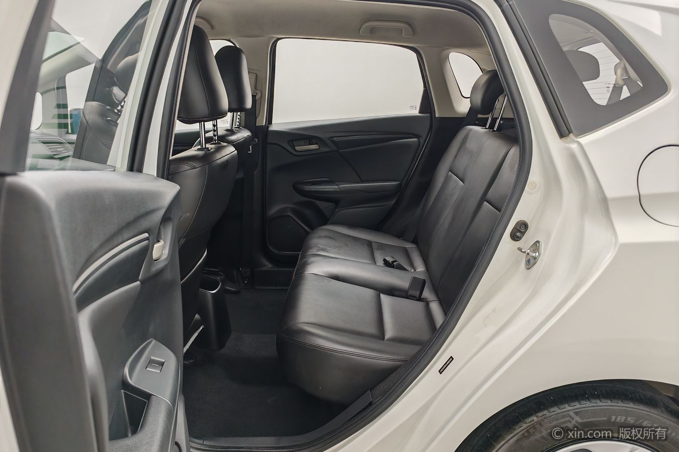 Honda Fit 2018 #16 Honda Fit 2018 car image #16