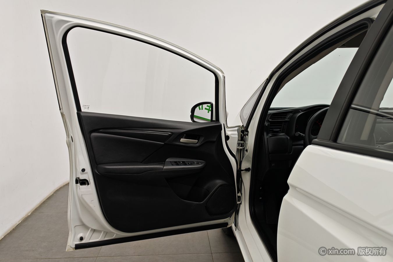Honda Fit 2018 #8 Honda Fit 2018 car image #8