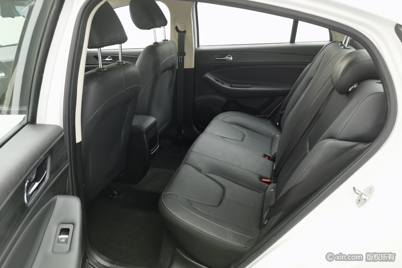 Chery Arrizo 5 2023 car image #16