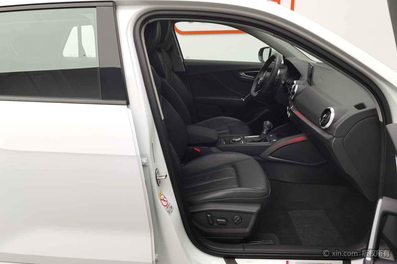 Audi Q2L 2024 #24 Audi Q2L 2024 car image #24
