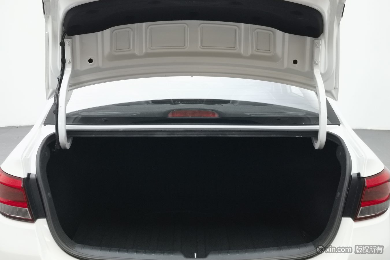 Kia K2 2018 #17 Kia K2 2018 car image #17