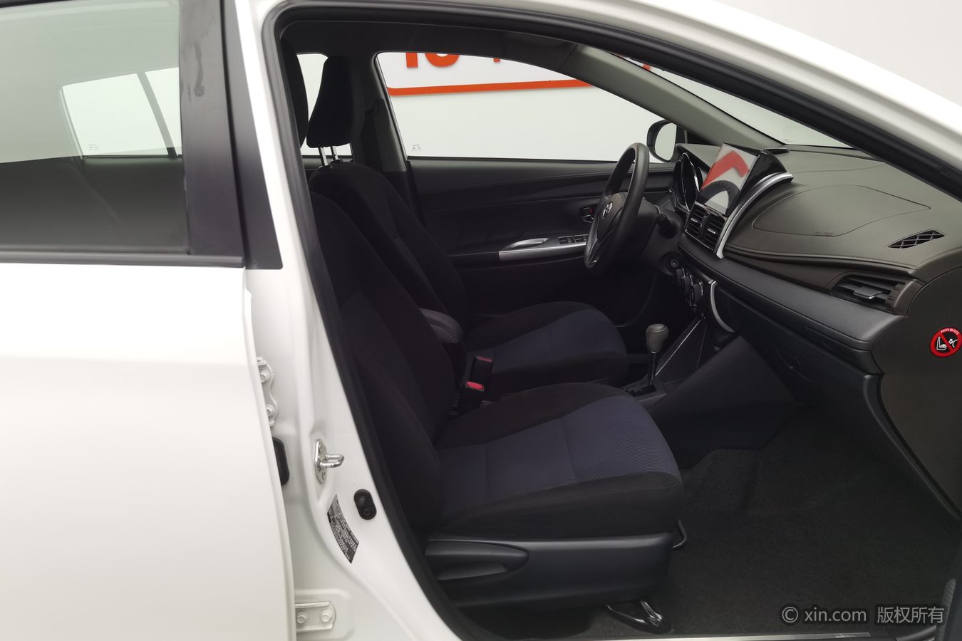 Toyota Yaris L Zhixuan 2016 изображение автомобиля #24