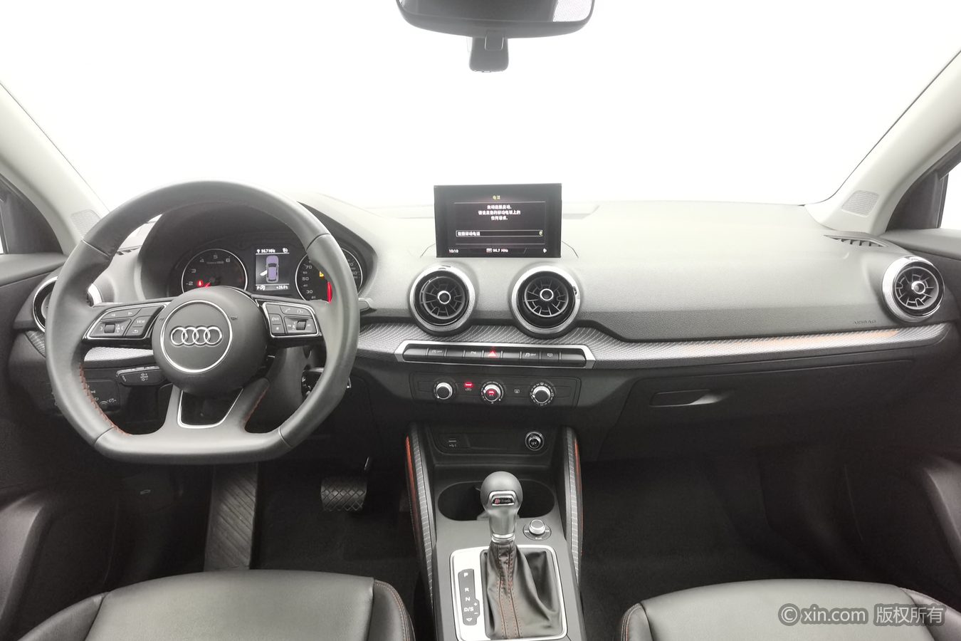 Audi Q2L 2024 #12 Audi Q2L 2024 car image #12