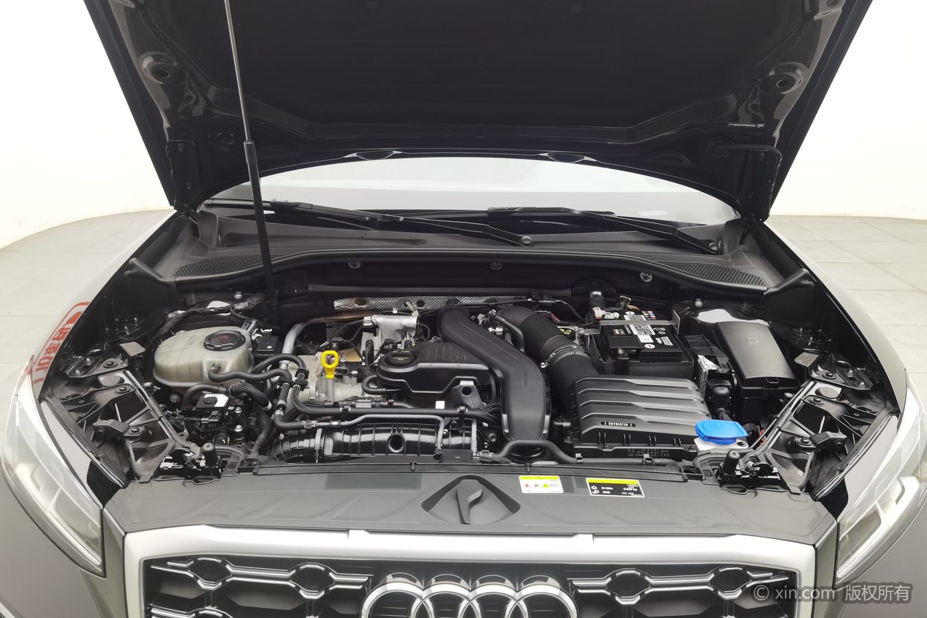 Audi Q2L 2024 #18 Audi Q2L 2024 car image #18