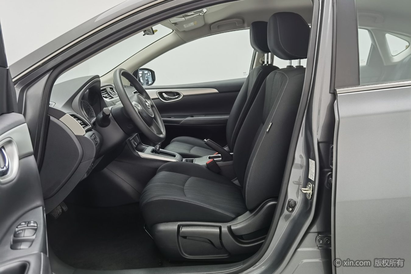 Nissan Sylphy 2024 image de voiture #10