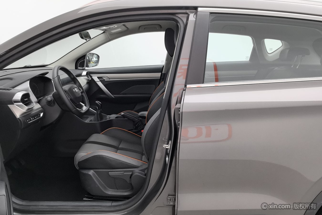 GEELY Coolray 2024 car image #10