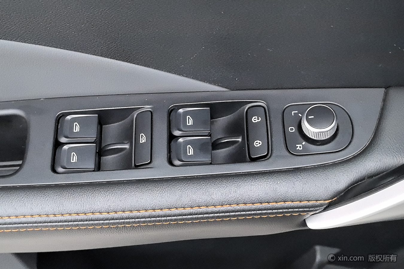 GEELY Coolray 2024 car image #9