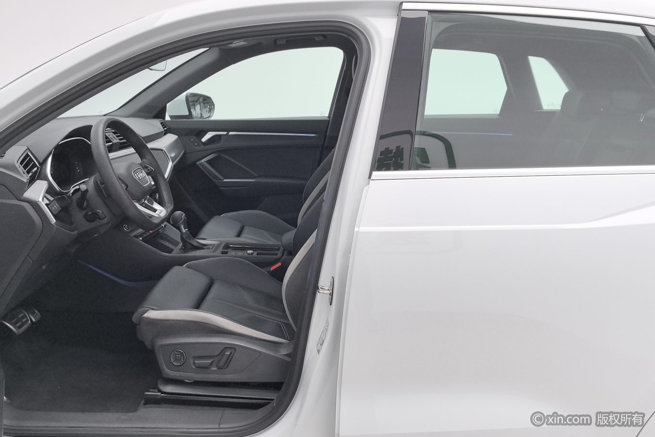 Audi Q3 2024 #10 Audi Q3 2024 car image #10