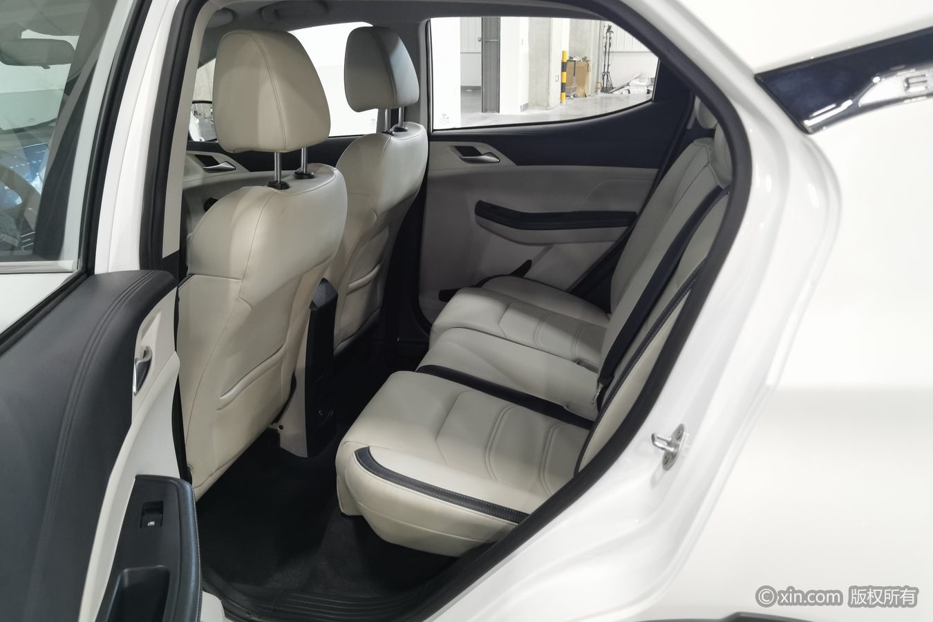 BYD Yuan Pro 2022 #16 BYD Yuan Pro 2022 car image #16